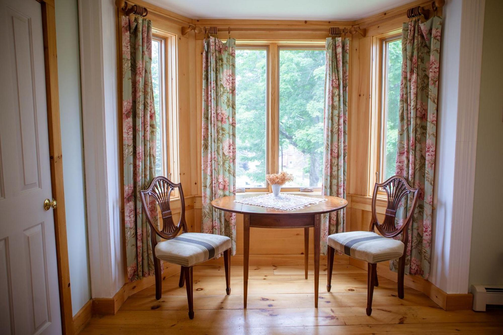 Highland Lake Inn Andover Номер фото