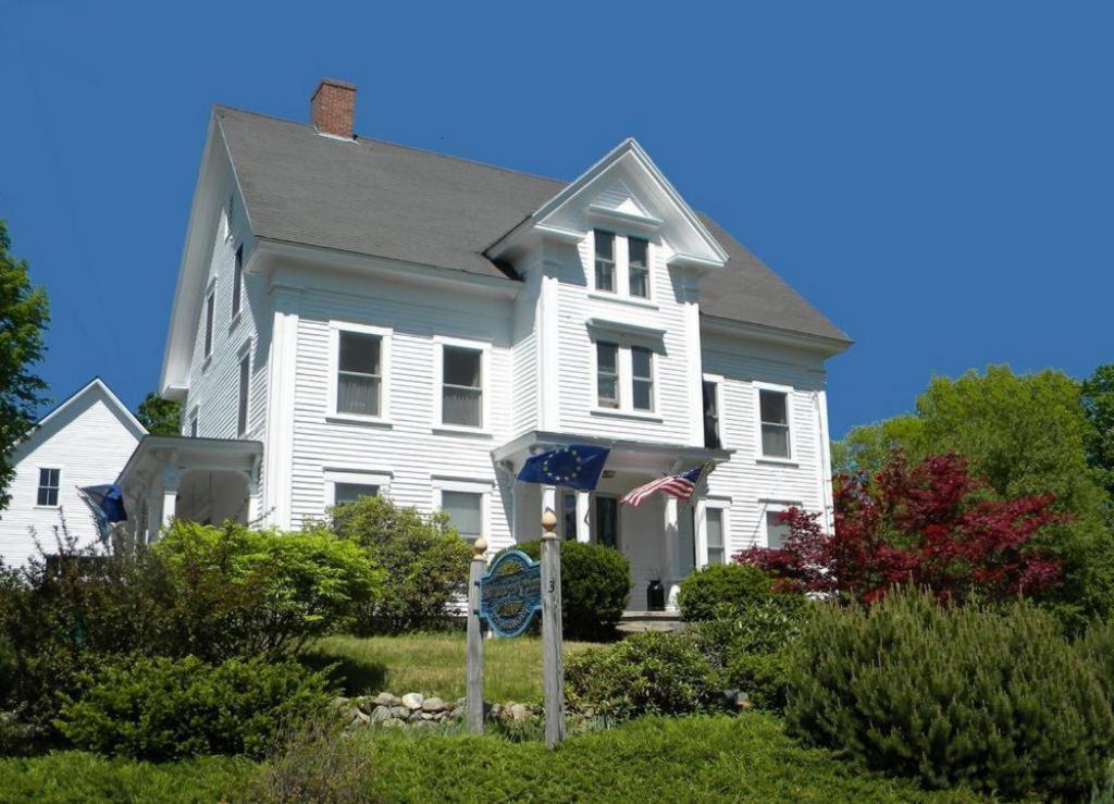 Highland Lake Inn Andover Екстер'єр фото